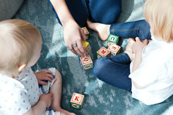 Verbreitung von Kinderfotos ohne Einwilligung der Sorgeberechtigten