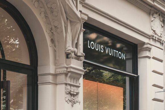 Louis Vuitton Abmahnung durch CBH Rechtsanwälte: Was tun?